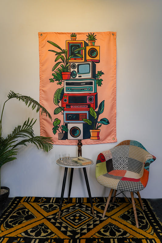 Vintage Audio Bliss Tapestry - draps.pk