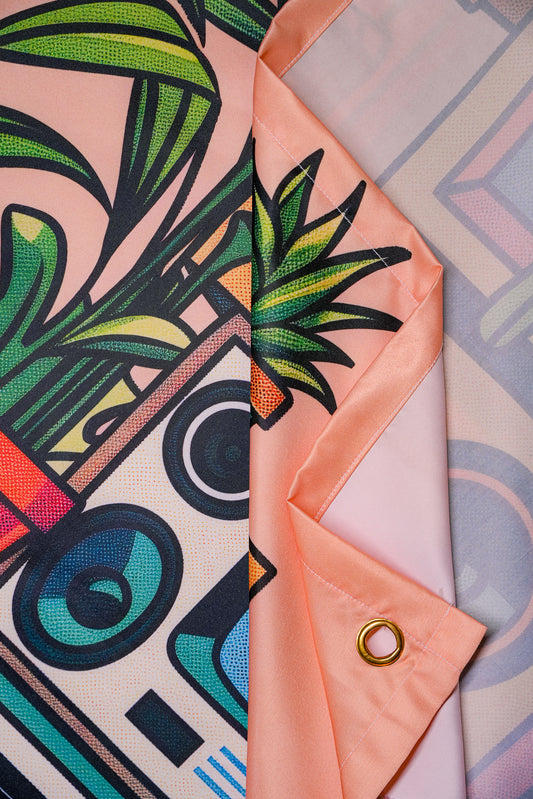 Vintage Audio Bliss Tapestry - draps.pk