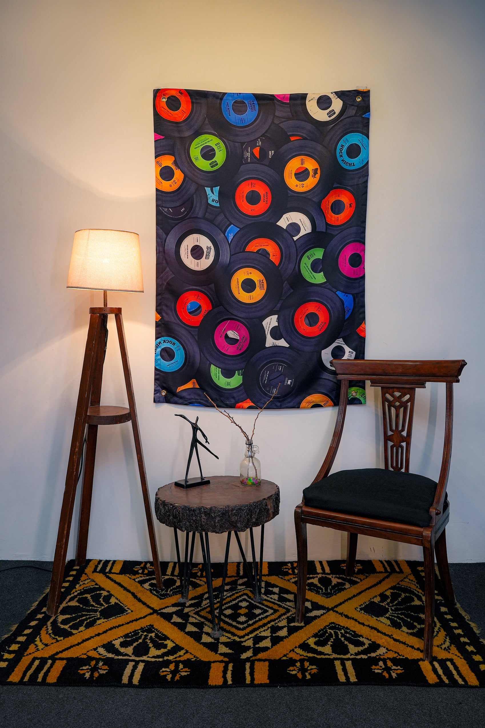 Vintage Vinyl Tapestry - draps.pk